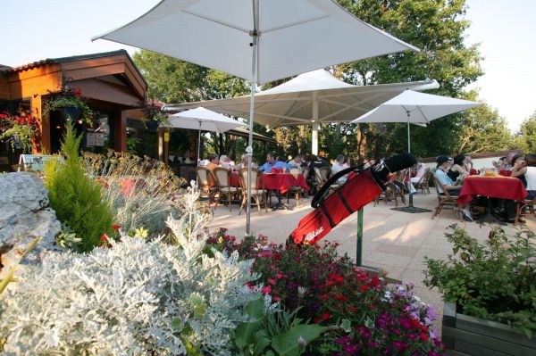 Diner au Restaurant du Golf